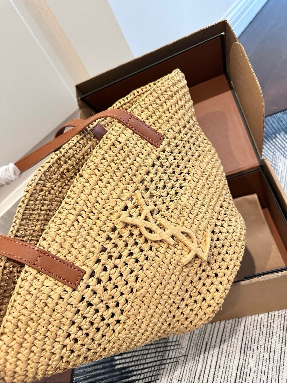 Saint Laurent Natural Straw Tote with Tan Leather Straps - Picture 5 of 7